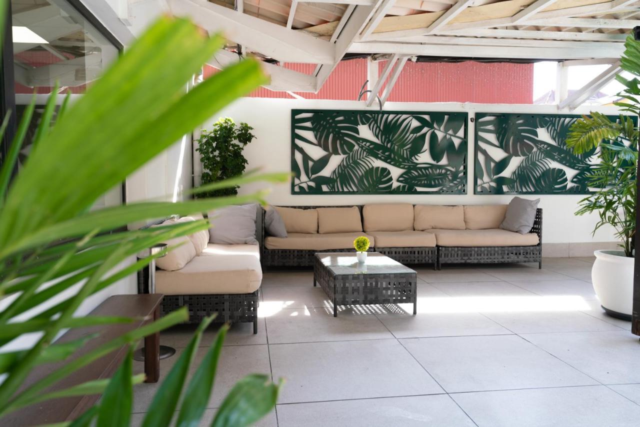 ホテル Ibis Styles Cayenne Centre Amazonia エクステリア 写真