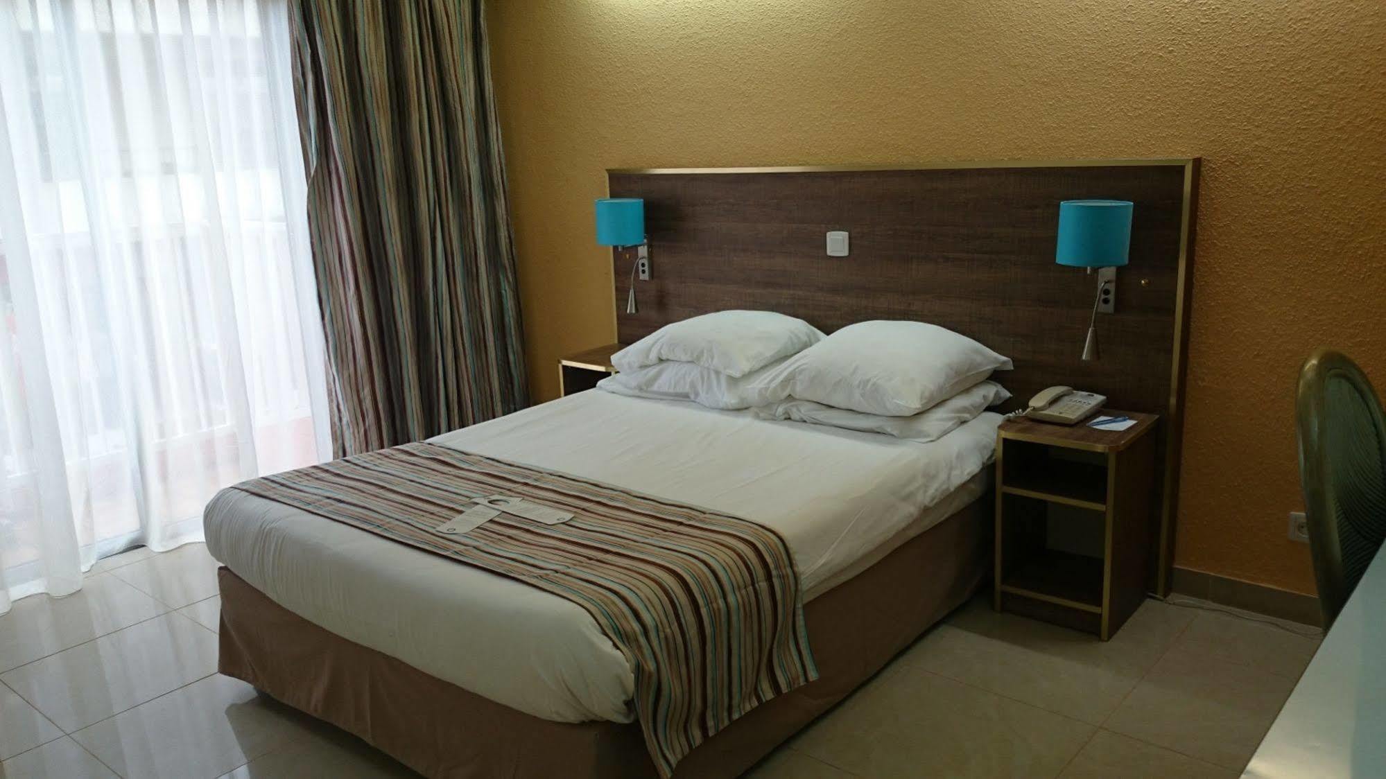 ホテル Ibis Styles Cayenne Centre Amazonia エクステリア 写真